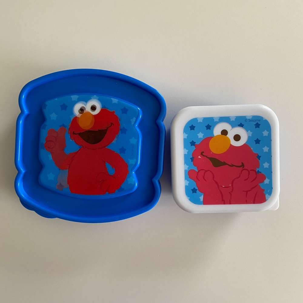 Sesame Street Elmo lunch box containers